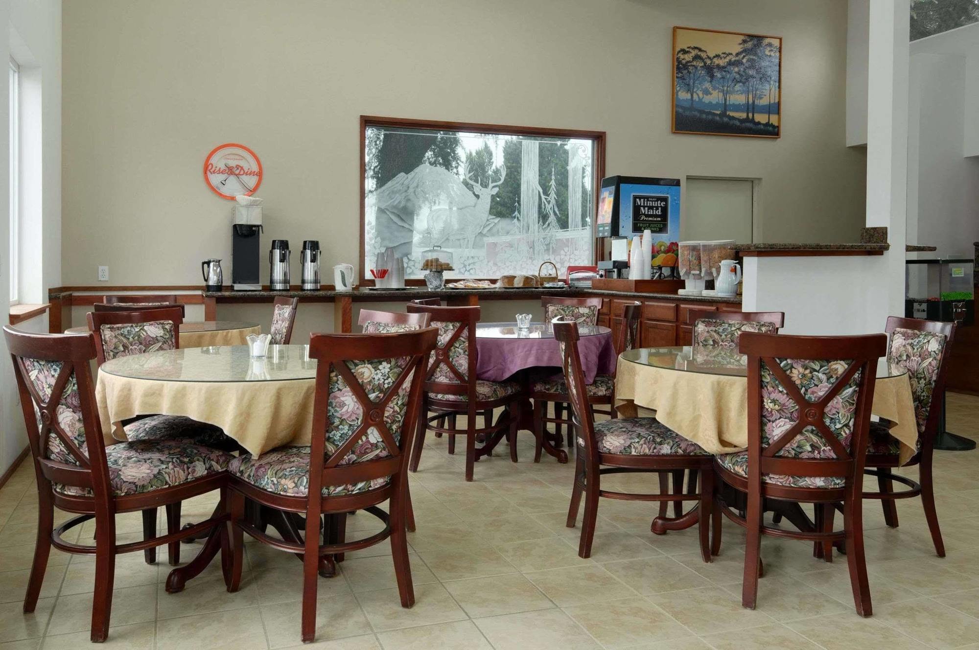 Knights Inn & Suites Seatac Airport 塔奇拉 外观 照片